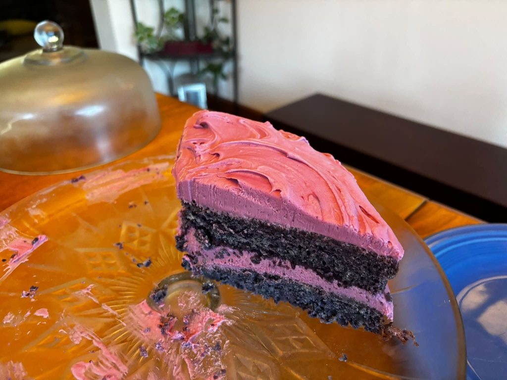 The last few slices of our cake